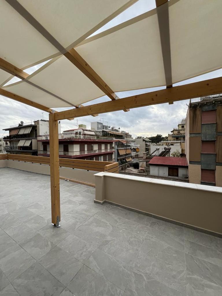 Brand New Apartment Nearby Metro Атина Екстериор снимка